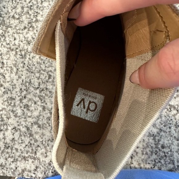 DV by Dolce Vita Rielle Wedge Boot - Picture 3 of 3